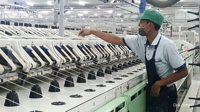 Operator Tenun dan Finishing